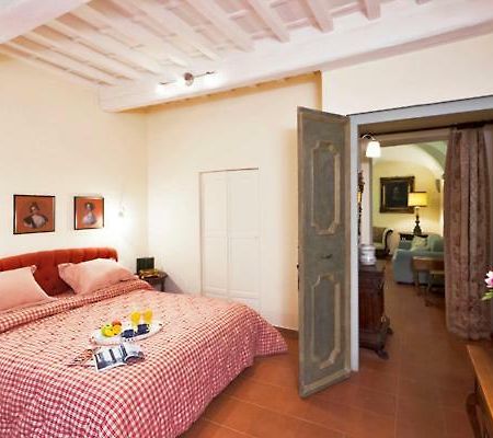 Via Dei Fossi Apartment Florence Exterior photo